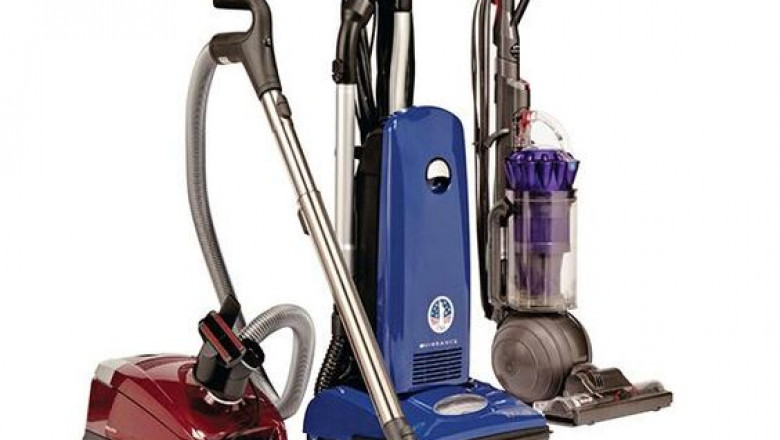 How does a bagless vacuum cleaner work?